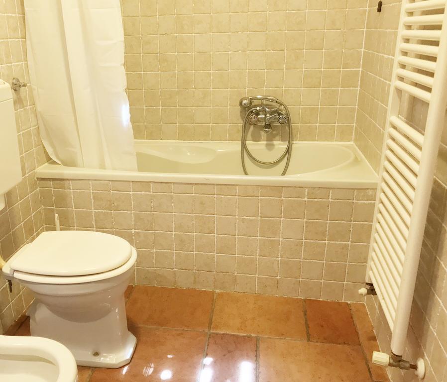 Residence Fairy Tale Bellano Bagian luar foto