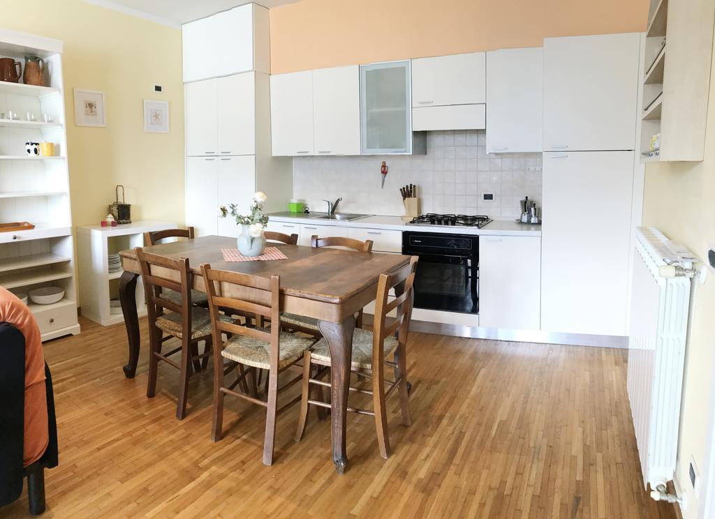 Residence Fairy Tale Bellano Bagian luar foto