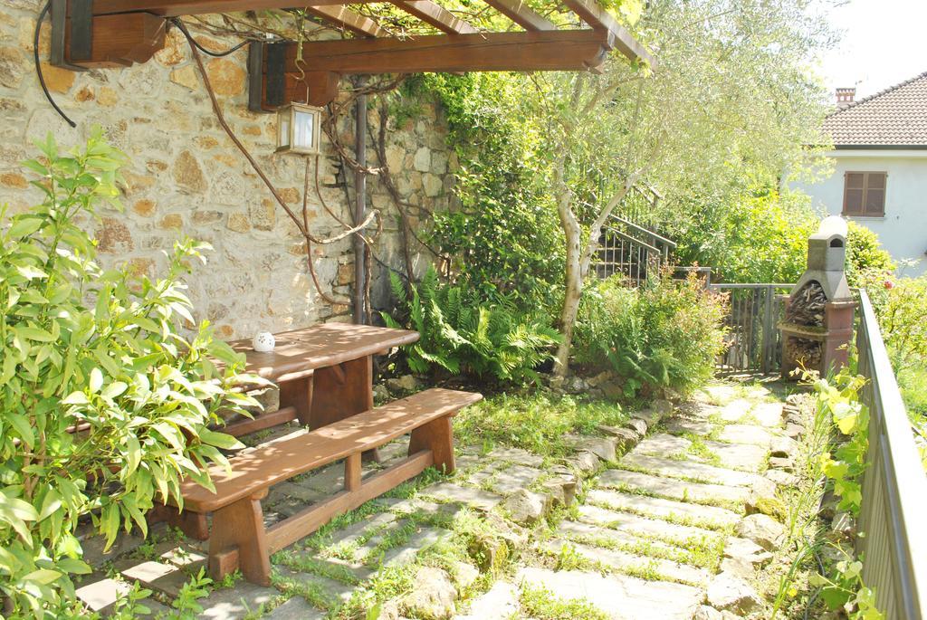 Residence Fairy Tale Bellano Bagian luar foto