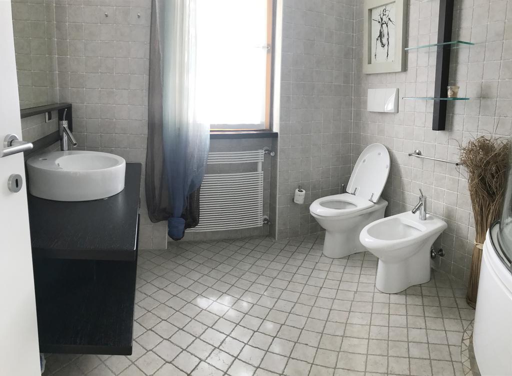 Residence Fairy Tale Bellano Bagian luar foto